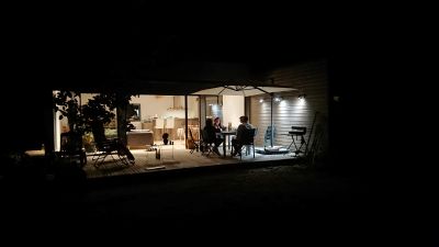 La terrasse de nuit et la pièce de vie - Patrice Migairou Architecte d'intérieur CFAI